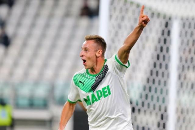 乐鱼体育线上网站-【人物】萨索洛又出瑰宝！弗拉泰西破尤文走上快车道